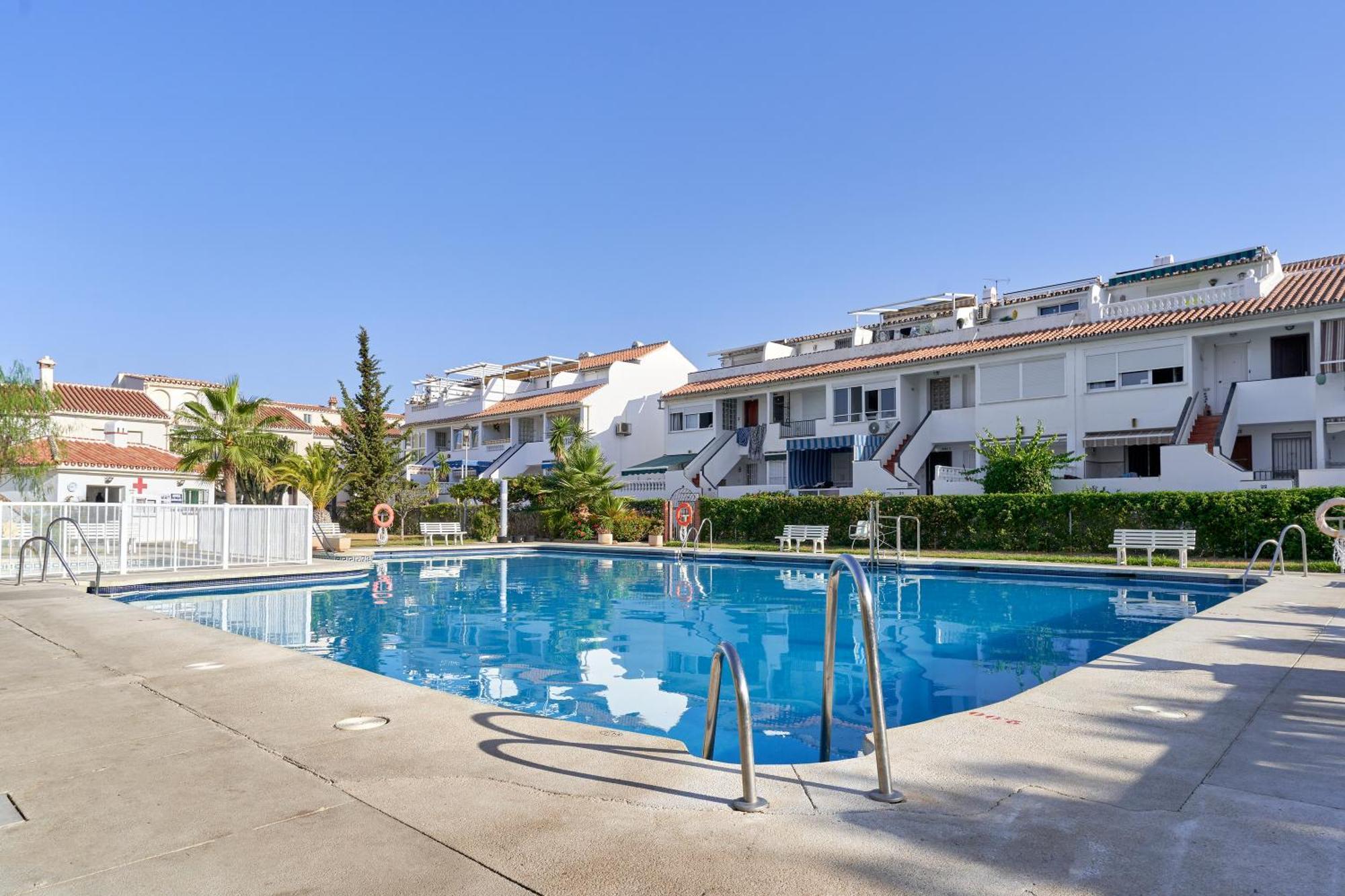 Terraza Sobre El Mar Apartment Torrox Bagian luar foto